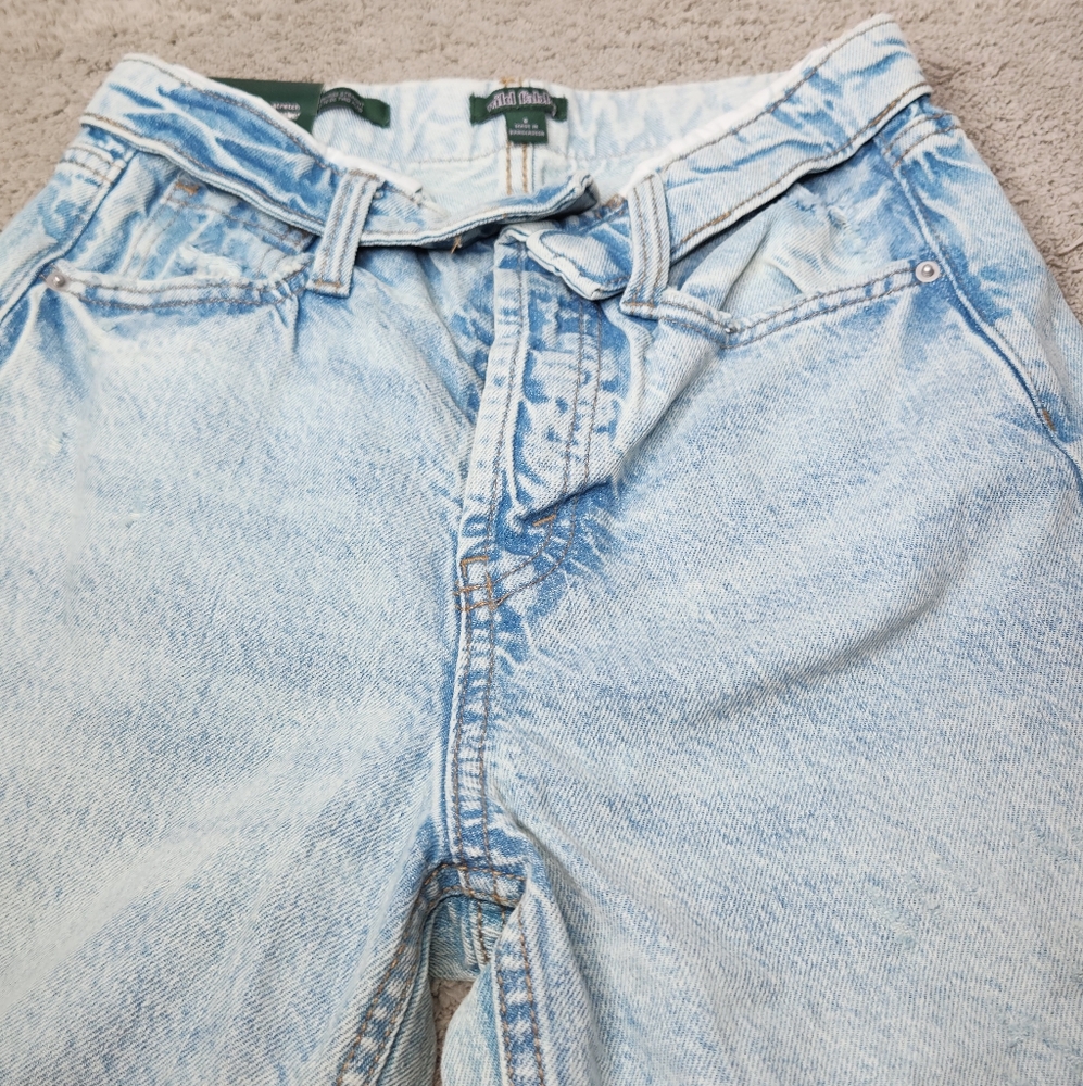 Women's High-Rise Foldover Straight Jeans - Wild Fable Size 0/32" - Picture 3 of 16